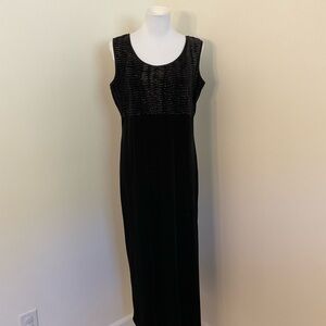 S.L. Fashions Black and Silver Velvet Dress
